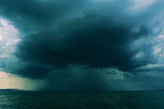 Un gruppo di ricercatori fa luce sul fenomeno atmosferico che ha colpito il superyacht Bayesian Un gruppo di ricercatori fa luce sul fenomeno atmosferico che ha colpito il superyacht Bayesian
